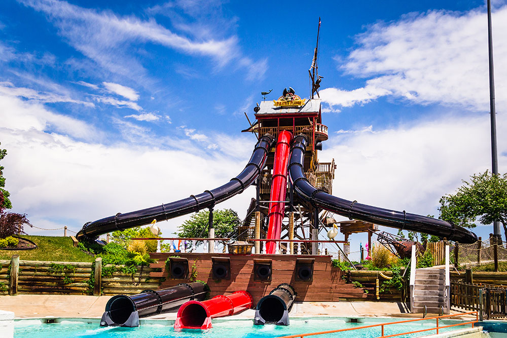 Pirates Plunge | Water World Colorado